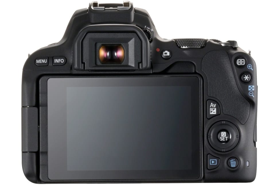 Appareil photo Reflex Canon EOS 200D - 18-55mm IS STM (2250C002AA)