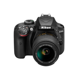 Reflex Nikon D3400 avec AF-P DX 18-55mm f/3.5-5.6G VR