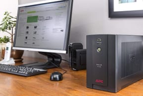 Onduleur Line-Interactive APC BACK-UPS BX950U-FR - 480 W / 950 VA - 4 prises FR — image 4
