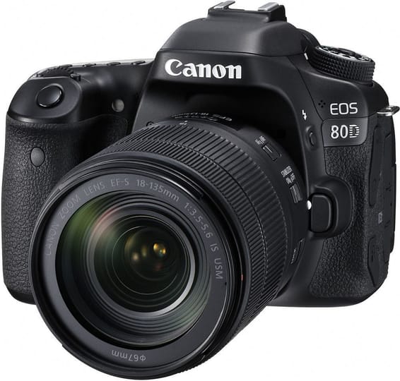 Reflex Canon EOS 80D + Objectif Canon EF-S 18-135mm IS USM (1263C012AA)