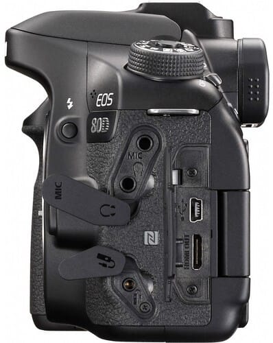 Reflex Canon EOS 80D + Objectif Canon EF-S 18-135mm IS USM (1263C012AA)