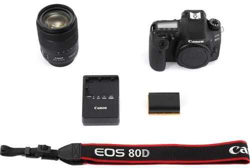 Reflex Canon EOS 80D + Objectif Canon EF-S 18-135mm IS USM (1263C012AA)