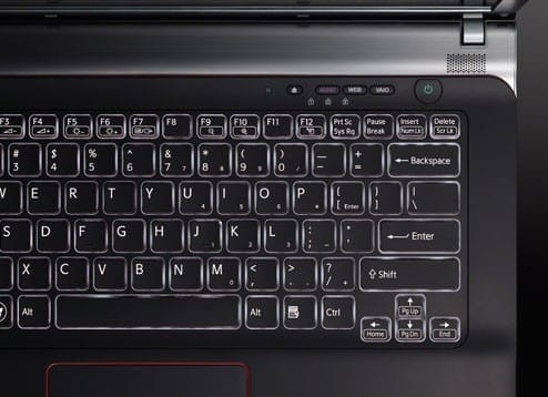 Ordinateur portable Sony VAIO série E, 14" + sacoche et souris bluetooth offerts — image 2