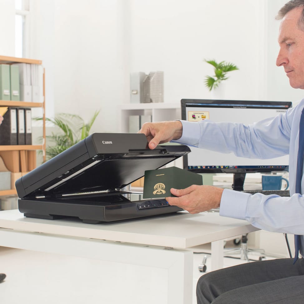 Scanner Canon imageFORMULA DR-F120 (9017B003AD)