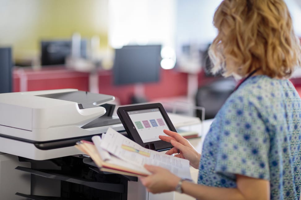 Imprimante Multifonction Laser Couleur HP Color LaserJet Enterprise M681f (J8A11A)