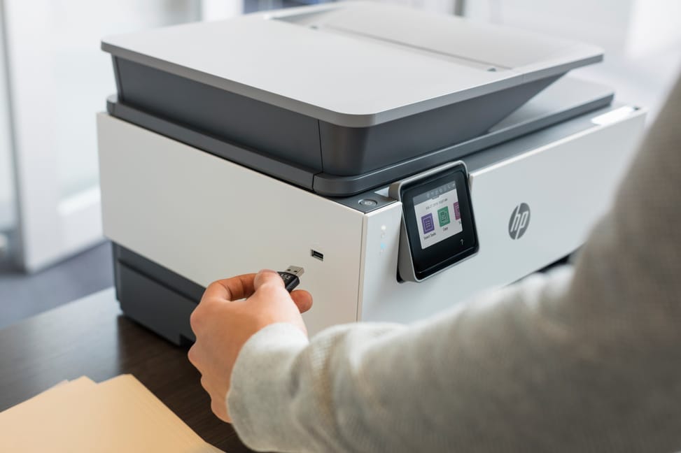 Imprimante multifonction Jet d’encre HP OfficeJet Pro 9010 (3UK83B)