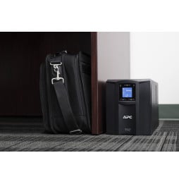 Onduleur Line-interactive APC Smart-UPS SMC 1500VA - 230V (SMC1500IC)