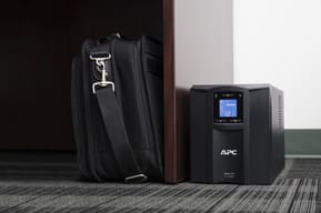 Onduleur Line-interactive APC Smart-UPS SMC 1500VA - 230V (SMC1500IC) — image 5
