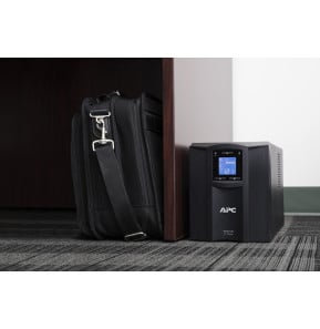 Onduleur Line-interactive APC Smart-UPS SMC 1500VA - 230V (SMC1500IC)