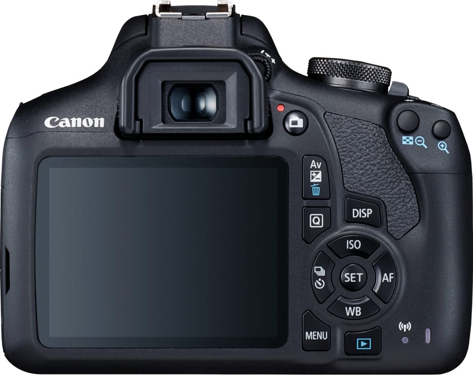Reflex Canon EOS 2000D + Objectif EF-S 18-55mm IS II (2728C003AA)