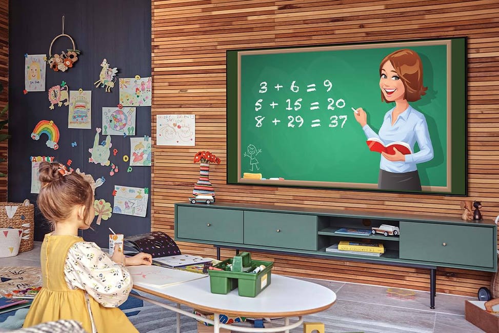 Téléviseur Samsung Q60A Smart TV 4K QLED 55" (QA55Q60AAUXMV)