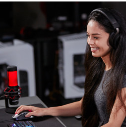 Micro autonome complet HyperX QuadCast HX-MICQC-BK pour les streamers, créateurs de contenu et joueurs (4P5P6AA)