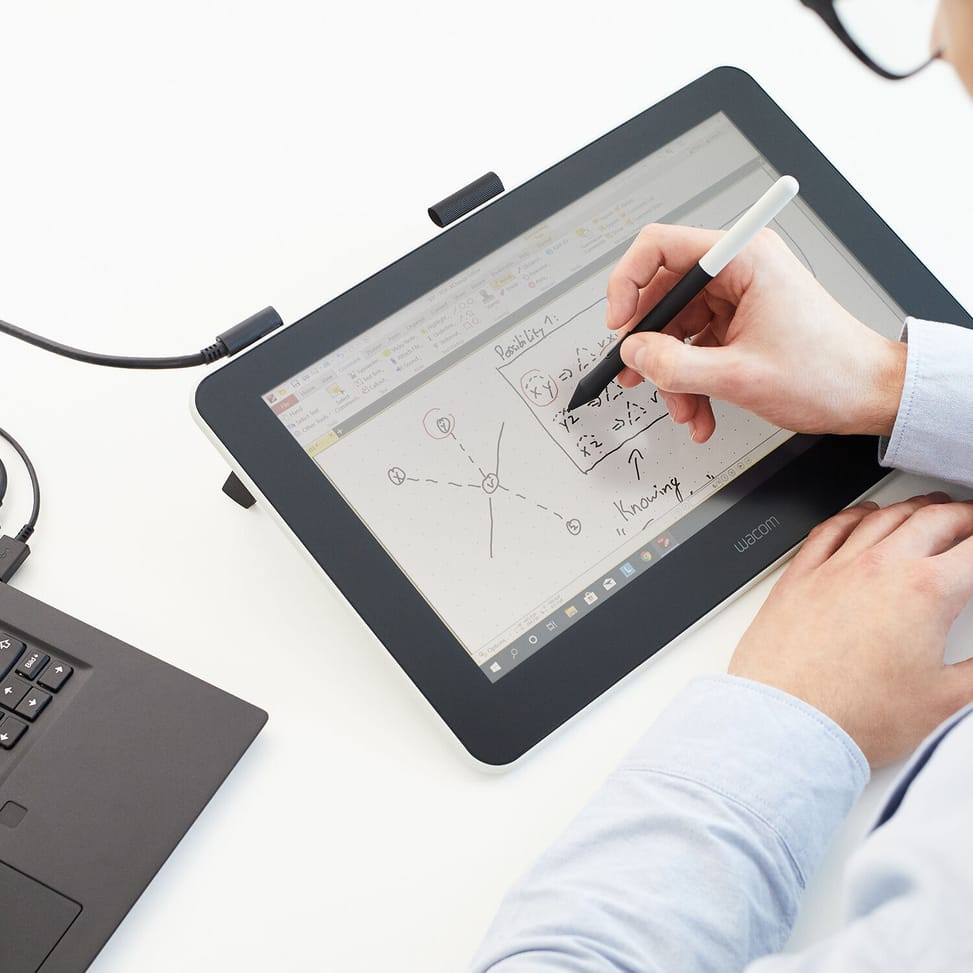 Écran interactif à stylet Wacom One 13 DTC133  (DTC133W0B)