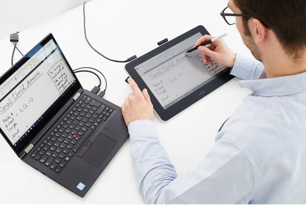 Écran interactif à stylet Wacom One 13 DTC133  (DTC133W0B)