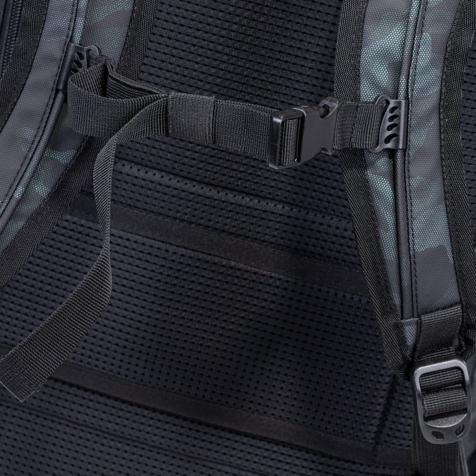 Sac à dos Rivacase Sherwood 7631 navy camo pour ordinateurs portables 15,6" (7631 navy camo)