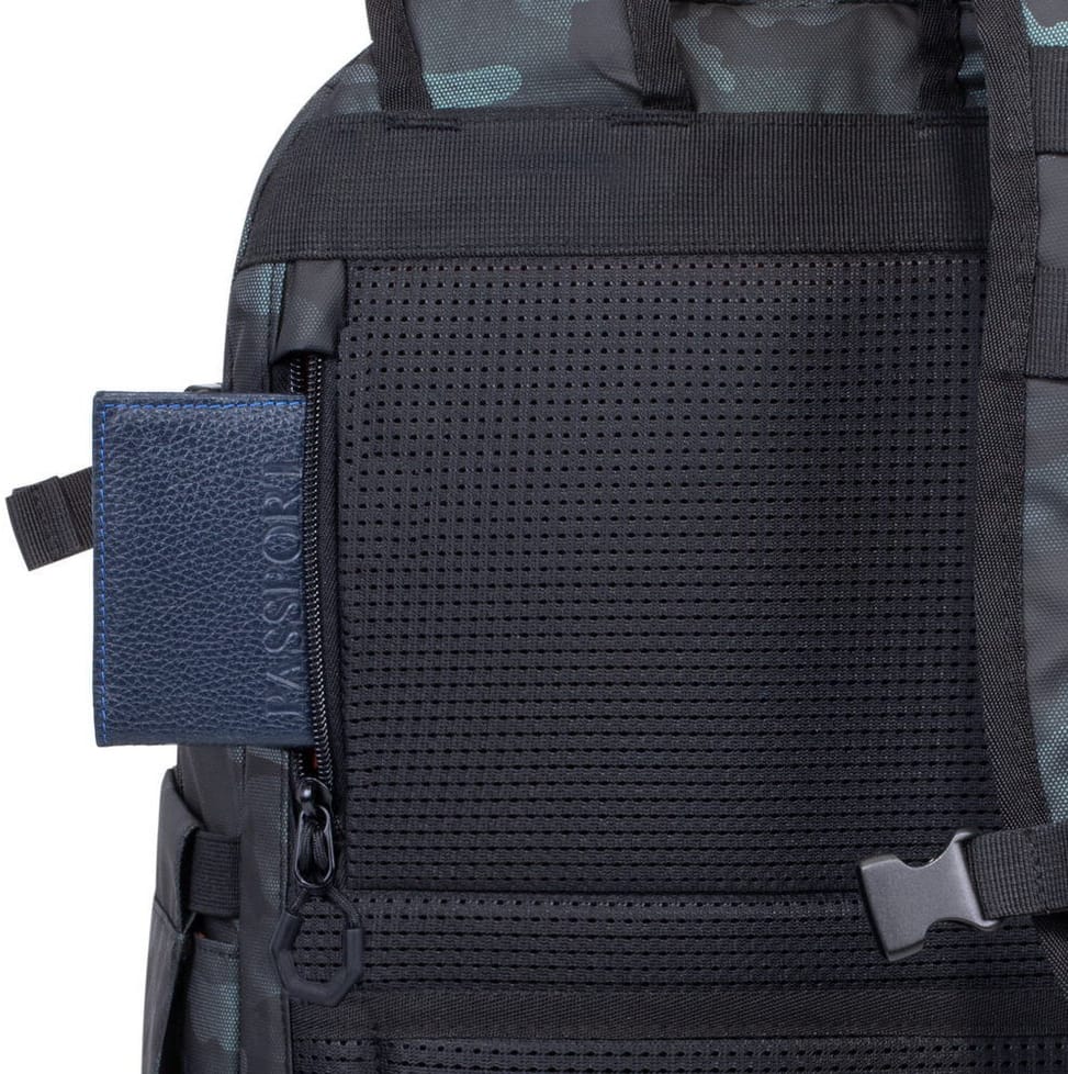 Sac à dos Rivacase Sherwood 7631 navy camo pour ordinateurs portables 15,6" (7631 navy camo)