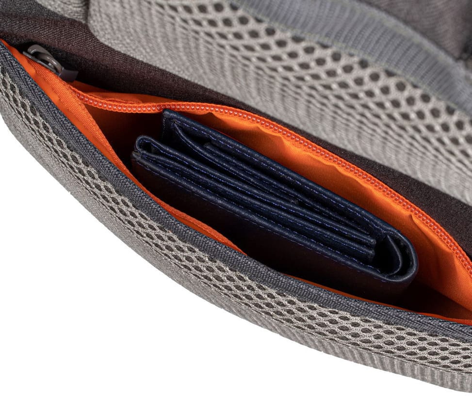Sac à dos Rivacase Galapagos 7761 kaki pour ordinateurs portables 15.6" (7761 kaki)