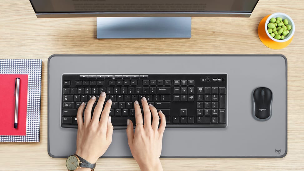 Logitech Wireless Desktop MK270 - Wireless Mouse + Keyboard Combo (French AZERTY) — image 10