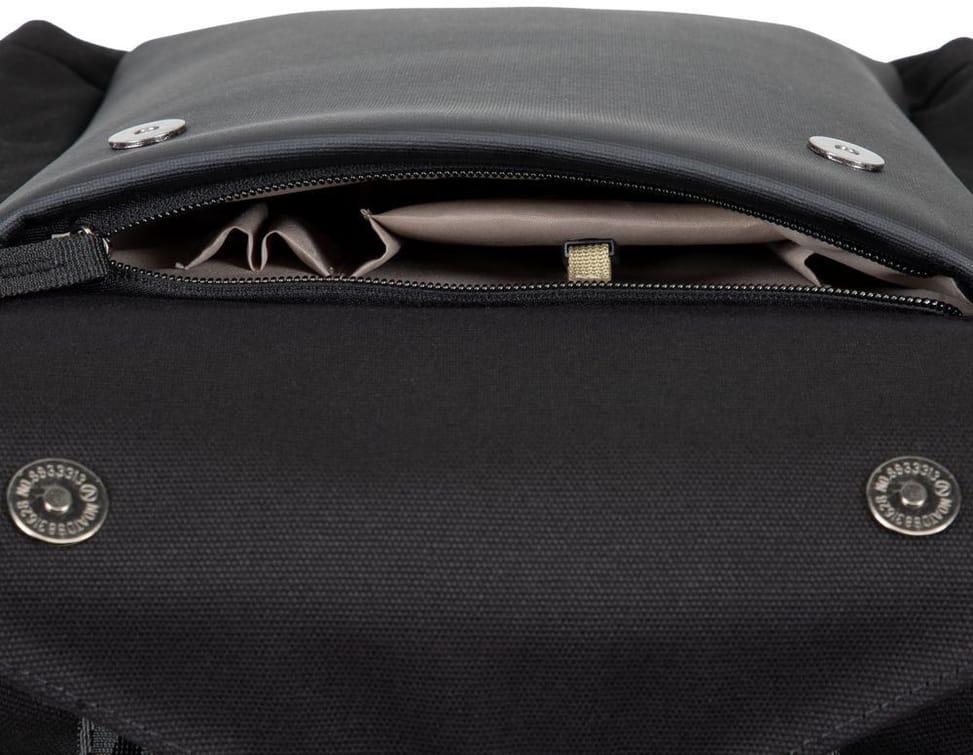 Sac à dos Rivacase Cardiff 8524 Noir pour ordinateurs portables 14" (8524 black)