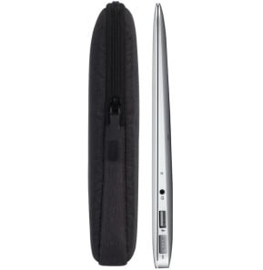 Housse Rivacase Suzuka 7704 Noir pour ordinateurs portables 13.3"-14" (7704 Black)