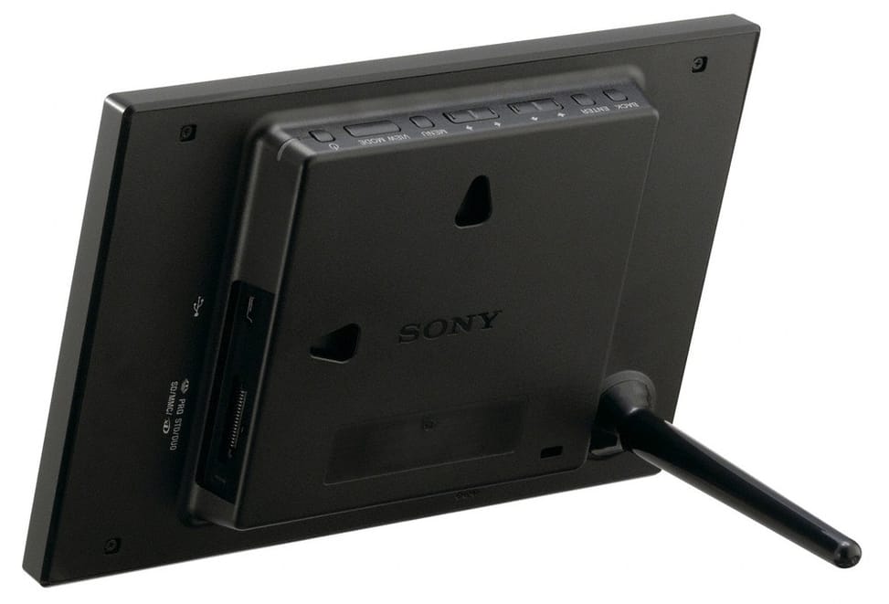 Cadre photo numérique Sony DPF-A710 - écran LCD 7" - 128 Mo