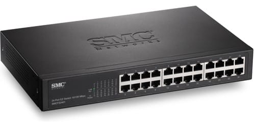 SMC Switch Non Administrable 24 Ports 10/100 Mbps — image 1