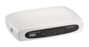 SMC Switch Non Administrable 8 Ports 10/100 Mbps