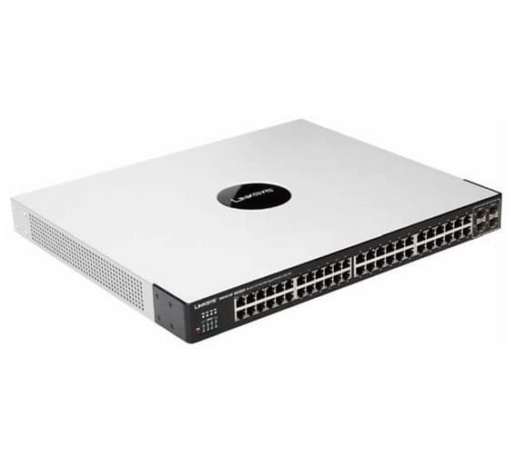 Switch Cisco Administrable PoE 48 ports 10/100/1000 + 4 ports SFP Gigabit combiné