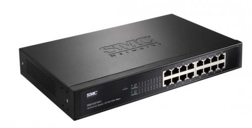 SMC Switch Non Administrable 16 ports 10/100 Mbps — image 1