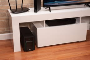Onduleur Line-interactive APC Easy UPS BVX1600LI - 900 W / 1600 VA - 6 prises C13 — image 4