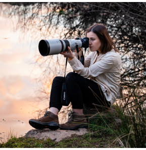 Appareil photo hybride Canon EOS R7 + Objectif RF-S 18-150mm F3.5-6.3 IS STM + Bague d'adaptation monture EF-EOS R (5137C019AA)
