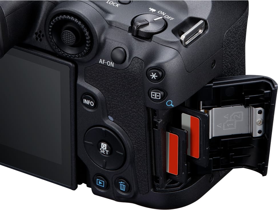 Appareil photo hybride Canon EOS R7 + Objectif RF-S 18-150mm F3.5-6.3 IS STM + Bague d'adaptation monture EF-EOS R (5137C019AA)