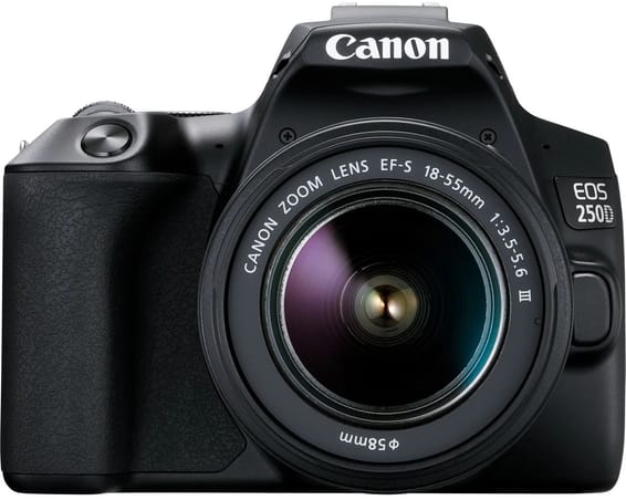 Appareil Photo Reflex Canon EOS 250D + Objectif EF-S 18-55mm f/3.5-5.6 III (3454C003AA)
