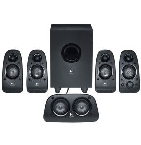 Logitech Speaker System Z506 - 5.1 compatible PS3 / Xbox 360 / Wii et iPod (980-000431)