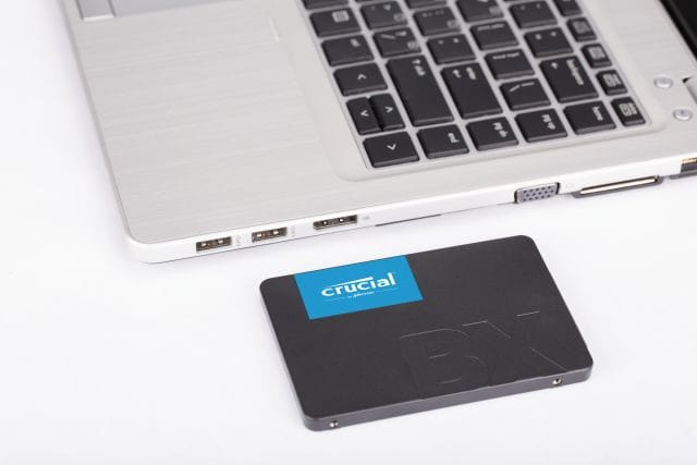Disque Dur interne SSD Crucial BX500 - 500 GB - 2,5" SATA 3D NAND (CT500BX500SSD1) 240GB