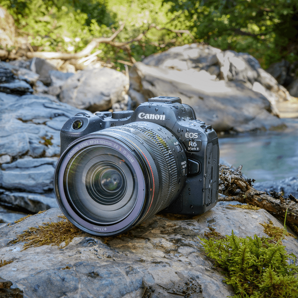 Appareil photo hybride Canon EOS R6 Mark II boîtier nu (5666C005AA) — image 8