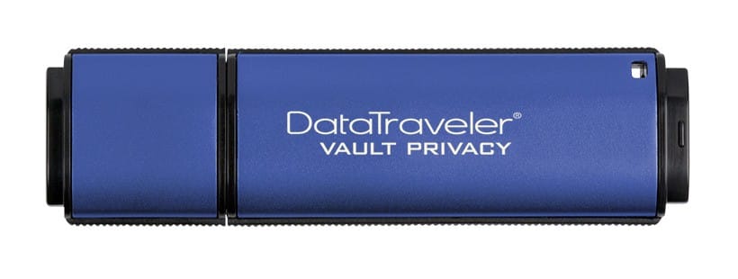 Kingston Clé USB DataTraveler Vault Privacy - 2 GB — image 1