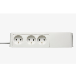 Bloc parafoudre APC Essential SurgeArrest 6 prises France 230V avec 2 ports de chargement USB