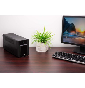 Onduleur Line-interactive APC Easy UPS  BVX1600LI-GR - 900 W / 1600 VA - 4 prises Fr (Schuko)