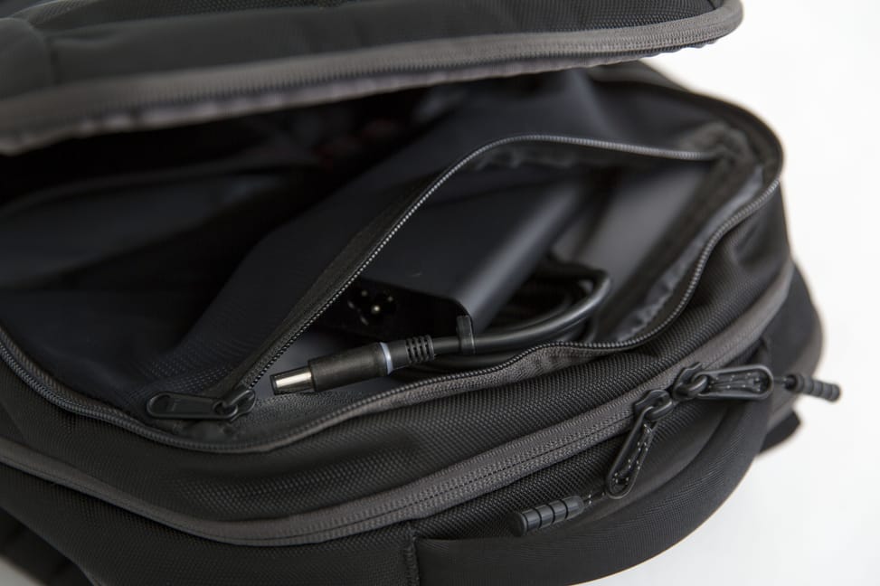 DELL TIMBUK2 Authority Backpack 38,1 cm (15") Sac à dos Noir Sac à dos Timbuk2 Authority 15" (DELL-M3D61) — image 2