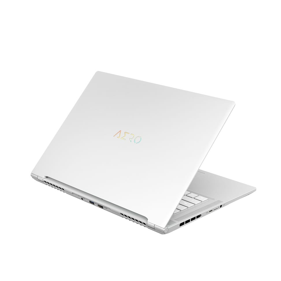 Gigabyte AERO 16 OLED BSF-73DE994SO Ordinateur portable 40,6 cm (16") UHD+ Intel® Core™ i7 i7-13700H 16 Go DDR5-SDRAM 1 To SSD — image 5