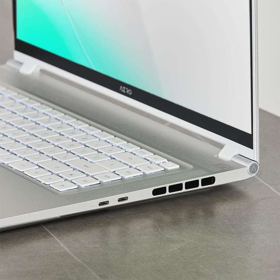 Gigabyte AERO 16 OLED BSF-73DE994SO Ordinateur portable 40,6 cm (16") UHD+ Intel® Core™ i7 i7-13700H 16 Go DDR5-SDRAM 1 To SSD — image 12