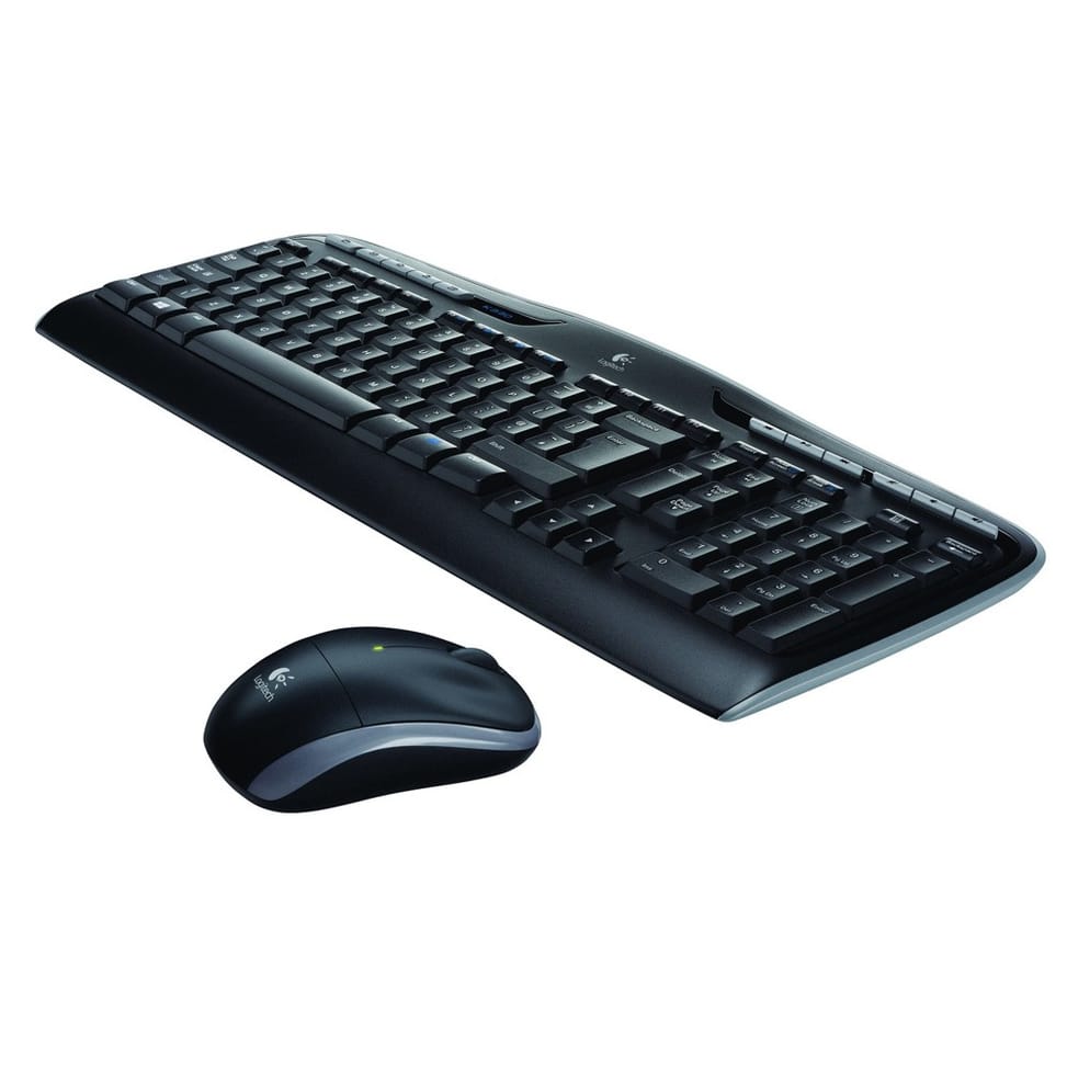 طقم لوحة مفاتيح وفأرة Logitech Wireless Desktop MK330 — صورة 1
