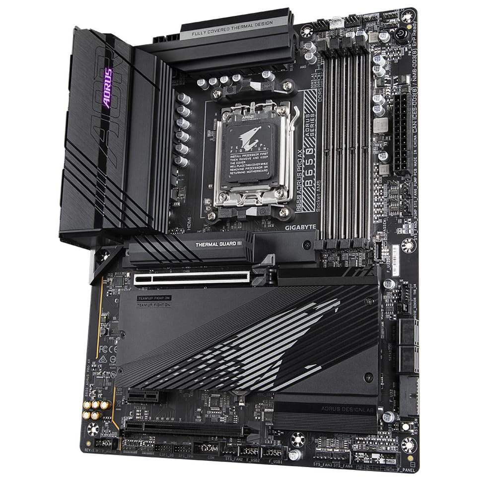 Gigabyte B650 AORUS PRO AX carte mère AMD B650 Emplacement AM5 ATX (B650 AORUS PRO AX) — image 4
