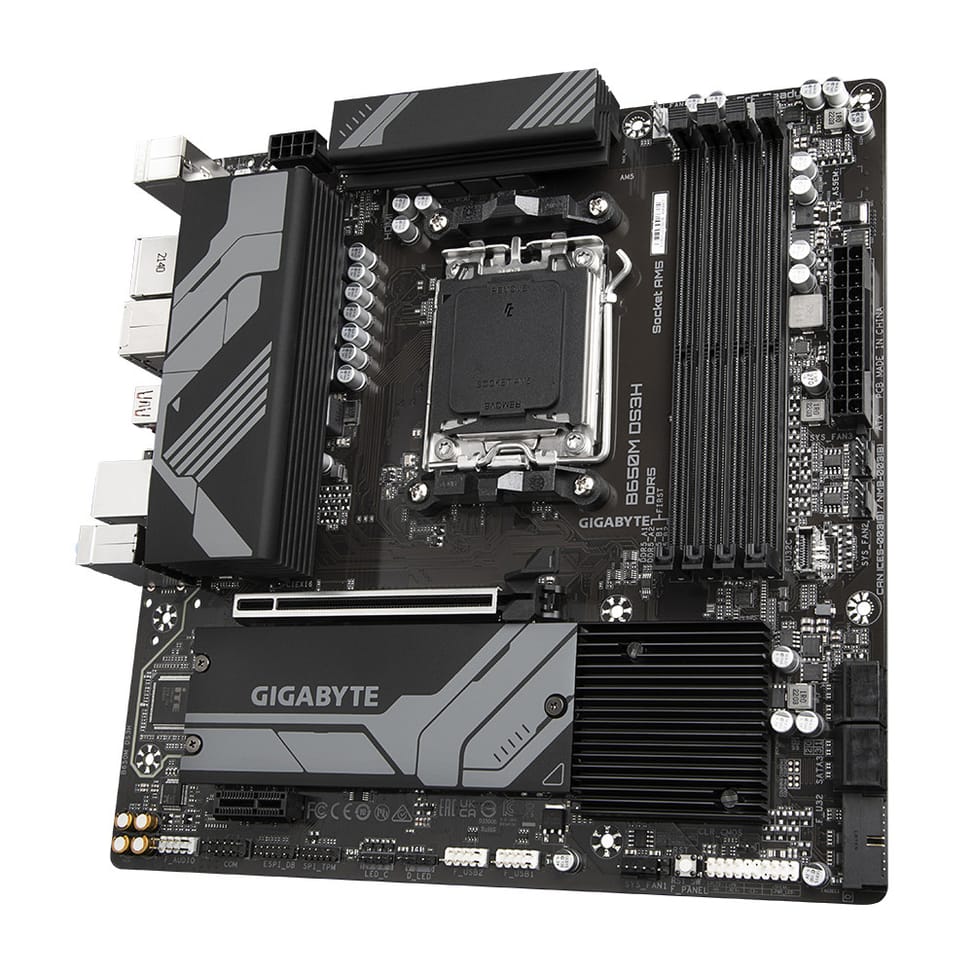 Gigabyte B650M DS3H carte mère AMD B650 Emplacement AM5 micro ATX (B650M DS3H) — image 3