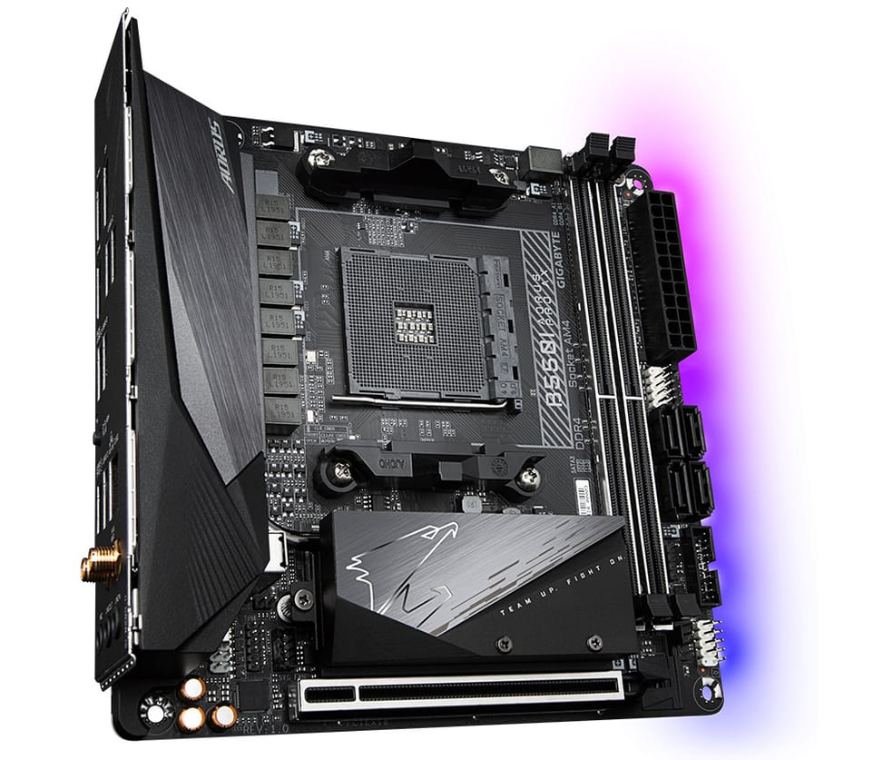 Gigabyte B550I AORUS PRO AX AMD B550 Emplacement AM4 mini ITX (GA-B550I-AORUS PRO AX) — image 3
