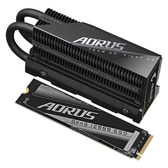 Gigabyte AORUS Gen5 12000 M.2 1 To PCI Express 5.0 3D TLC NAND NVMe (AG512K1TB)