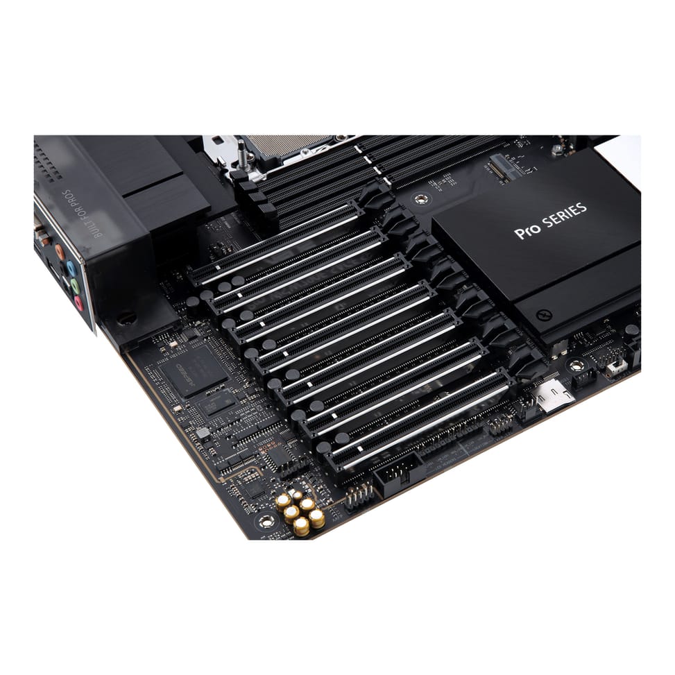 ASUS PRO WS W790E-SAGE SE Intel W790 LGA 4677 (Socket E) EEB (90MB1C20-M0EAY0) — image 13