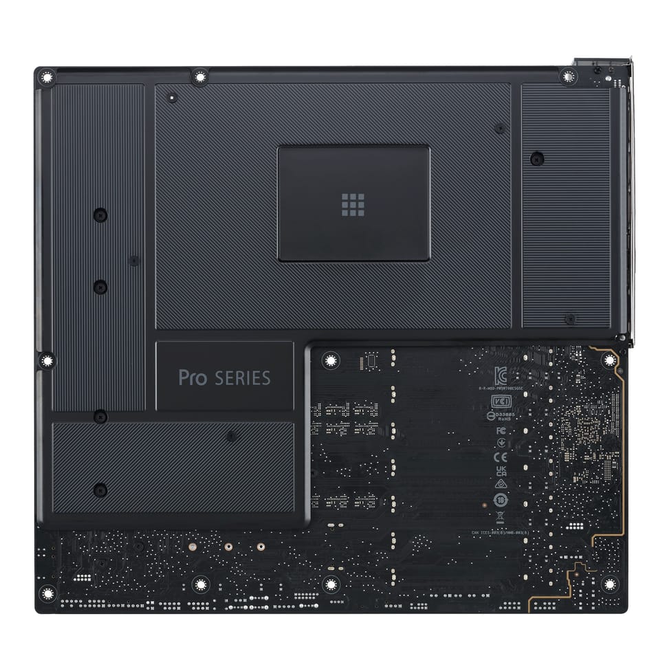 ASUS PRO WS W790E-SAGE SE Intel W790 LGA 4677 (Socket E) EEB (90MB1C20-M0EAY0) — image 15