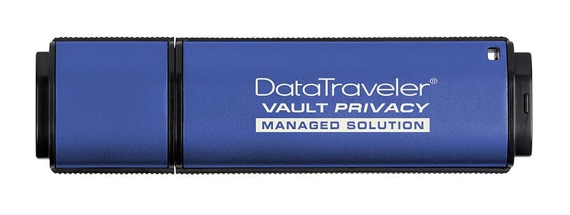 Kingston Clé USB DataTraveler Vault Privacy Managed - 2 GB — image 1